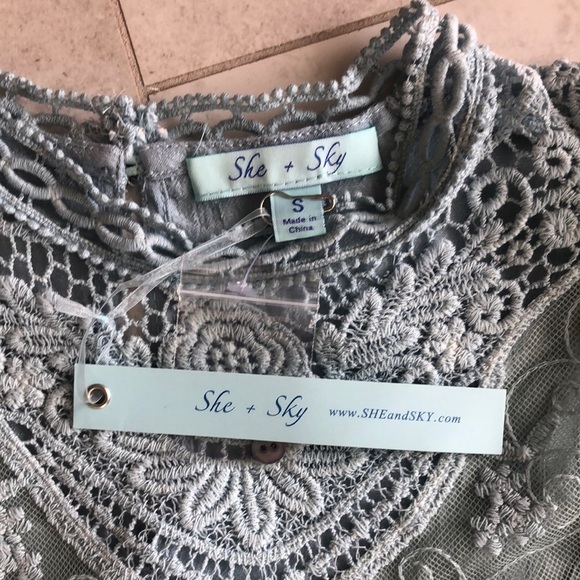 - Women's Light Blue Lace Detail Top - Picture 3 of 10